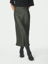Indlæs billede til gallerivisning NEO NOIR Bovary Skirt Deep Green