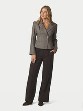 Indlæs billede til gallerivisning NEO NOIR Valia Herringbone Blazer Dark Brown