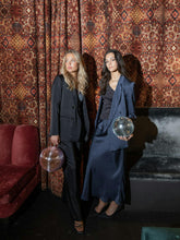 Indlæs billede til gallerivisning NEO NOIR Bovary Skirt Midnight Blue