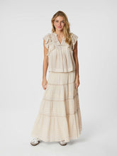 Indlæs billede til gallerivisning NEO NOIR Felicia Voile Skirt Ivory
