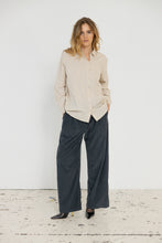 Indlæs billede til gallerivisning PROJECT AJ117 Hedine Shirt Kit