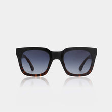 Indlæs billede til gallerivisning A.KJAERBEDE Nancy Black Demi Tortoise