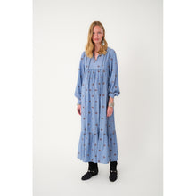 Indlæs billede til gallerivisning LOLLYS LAUNDRY Latour Maxi Dress Ls Light Blue
