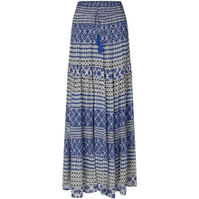 Indlæs billede til gallerivisning LOLLYS LAUNDRY Diamond Maxi Skirt Blue
