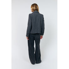 Indlæs billede til gallerivisning LOLLYS LAUNDRY Antonella Short Blazer Dark Grey
