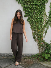 Indlæs billede til gallerivisning NEO NOIR Sonar Linen Pants Dark Brown
