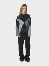 Indlæs billede til gallerivisning NEO NOIR Inga Check Fluff Knit Blouse Navy
