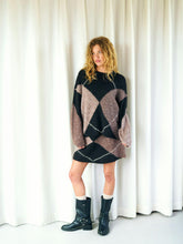 Indlæs billede til gallerivisning NEO NOIR Inga Check Fluff Knit Blouse Dark Brown
