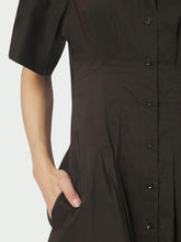 Indlæs billede til gallerivisning NEO NOIR Baia Poplin Dress Chocolate Brown

