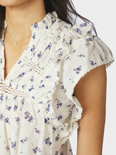 Indlæs billede til gallerivisning NEO NOIR Jayla Small Blossom Top Blue
