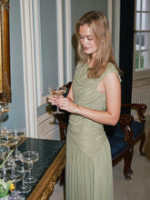 Indlæs billede til gallerivisning NEO NOIR Cludine Mesh Dress Sage Green
