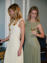 Indlæs billede til gallerivisning NEO NOIR Cludine Mesh Dress Sage Green
