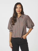 Indlæs billede til gallerivisning NEO NOIR Etta Soft Stripe Stone Shirt Brown
