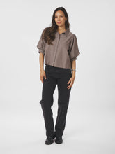 Indlæs billede til gallerivisning NEO NOIR Etta Soft Stripe Stone Shirt Brown
