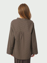 Indlæs billede til gallerivisning NEO NOIR Dita Striped Line Shirt Dark Brown
