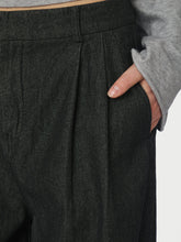 Indlæs billede til gallerivisning NEO NOIR Fayla Denim Balloon Pants Black
