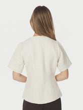 Indlæs billede til gallerivisning NEO NOIR Faina Boucle Blouse Off White
