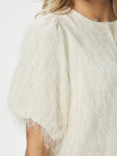 Indlæs billede til gallerivisning NEO NOIR Aisa Frilly Blouse Creme
