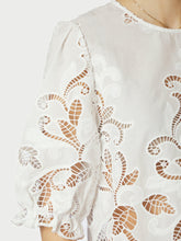 Indlæs billede til gallerivisning NEO NOIR Fia Embroidery Blouse White
