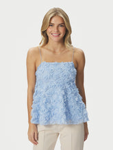 Indlæs billede til gallerivisning NEO NOIR Kenli Flower Top Light Blue
