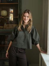 Indlæs billede til gallerivisning NEO NOIR Etta Poplin Shirt Army
