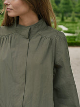 Indlæs billede til gallerivisning NEO NOIR Tirsa Twill Jacket Army
