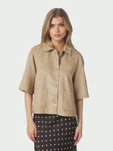 Indlæs billede til gallerivisning NEO NOIR Editta Faux Suede Jacket Sand
