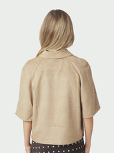 Indlæs billede til gallerivisning NEO NOIR Editta Faux Suede Jacket Sand
