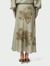 Indlæs billede til gallerivisning NEO NOIR Bovary Misty Orchid Skirt Smoke Green
