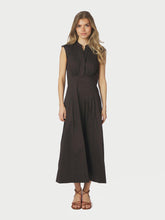 Indlæs billede til gallerivisning NEO NOIR Irene Poplin Dress Chocolate
