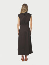 Indlæs billede til gallerivisning NEO NOIR Irene Poplin Dress Chocolate
