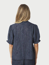 Indlæs billede til gallerivisning NEO NOIR Zika Flower Stripe Blouse Dark Blue
