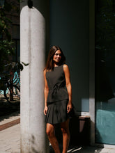 Indlæs billede til gallerivisning NEO NOIR Laurine Structure Skirt Dark Brown
