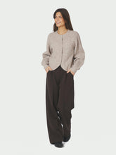 Indlæs billede til gallerivisning NEO NOIR Koteas Cable Knit Cardigan Beige
