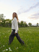 Indlæs billede til gallerivisning NEO NOIR Anda Cable Knit Blouse Ivory
