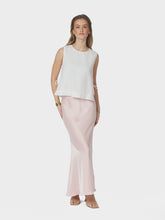 Indlæs billede til gallerivisning NEO NOIR Ninad Heavy Sateen Skirt Light Pink
