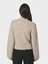 Indlæs billede til gallerivisning NEO NOIR Gio Fluffy Knit Cardigan Beige Melange
