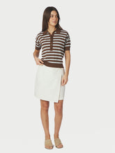 Indlæs billede til gallerivisning NEO NOIR Emira Knit Polo Top Dark Brown
