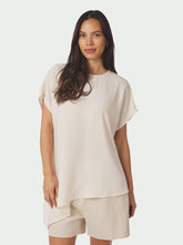 Indlæs billede til gallerivisning NEO NOIR Nerita Asymmetric Blouse Off White
