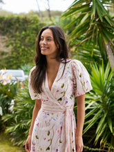 Indlæs billede til gallerivisning NEO NOIR Clarine Flower Dress Off White
