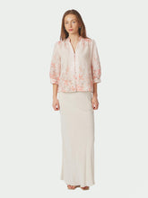 Indlæs billede til gallerivisning NEO NOIR Roselle Blooming Blouse Misty Rose
