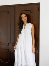 Indlæs billede til gallerivisning NEO NOIR Veana Voile Maxi Dress Hvid

