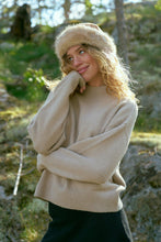 Indlæs billede til gallerivisning NEO NOIR Nappi Faux Fur Hat Cognac
