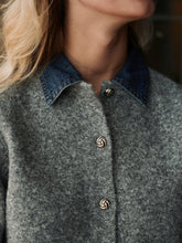 Indlæs billede til gallerivisning NEO NOIR Amoria Knit Cardigan Grey Melange
