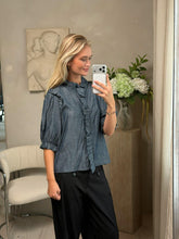 Indlæs billede til gallerivisning NEO NOIR Chacha Cham Stripe Blouse Dark Blue
