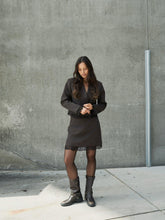 Indlæs billede til gallerivisning NEO NOIR Brigitte Struckture Lace Skirt Dark Brown
