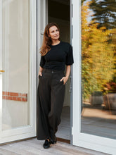Indlæs billede til gallerivisning NEO NOIR Essiall Panstripe Pants Antracit
