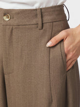 Indlæs billede til gallerivisning NEO NOIR Essiall Pinstripe Pants Taupe
