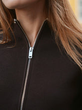 Indlæs billede til gallerivisning NEO NOIR Quiana Two-Way Zip Dark Brown
