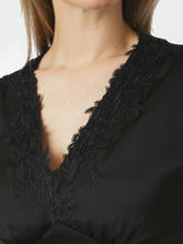 Indlæs billede til gallerivisning NEO NOIR Clarita Drapy Sateen Dress Sort
